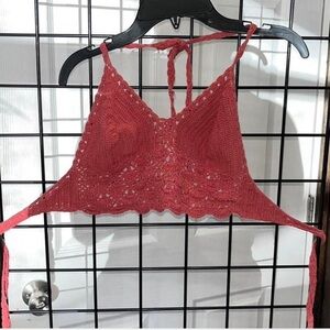 Lakhays Rose Crochet Halter Top